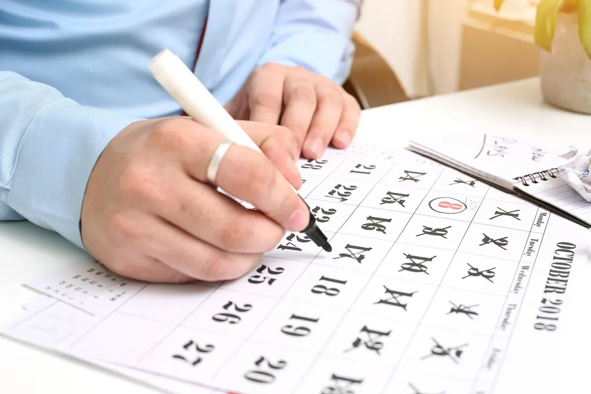 How to Plan Essay Deadlines Around Christmas and Easter Breaks
